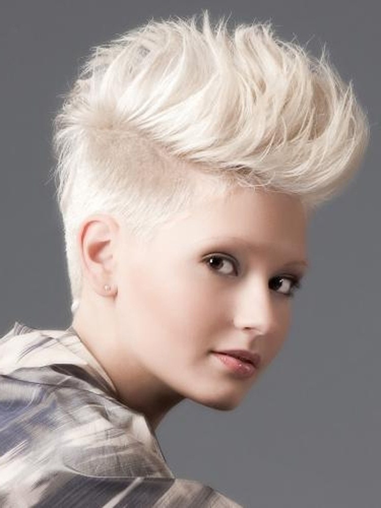 Short Hairstyles With An Undercut