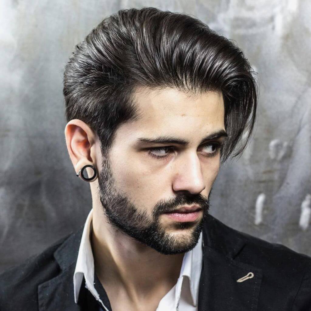 25 Side Comb Medium Hairstyle 