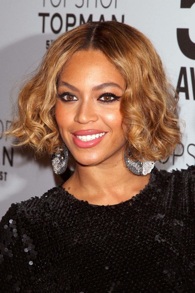 19 Beyonce Knowles Hairstyles to Look Fashionable and Glamorous