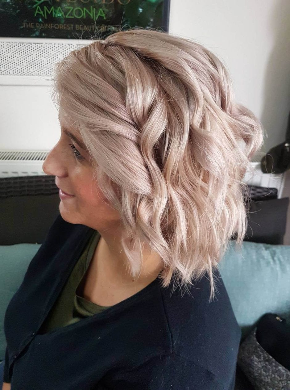60 Popular Blonde Hairstyles For Women Over 50