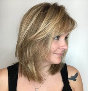 70 Hairstyles for Women Over 50 With Highlights