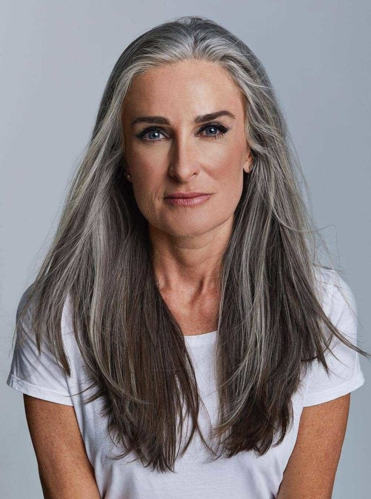58 Silver Hairstyles for Women Over 50