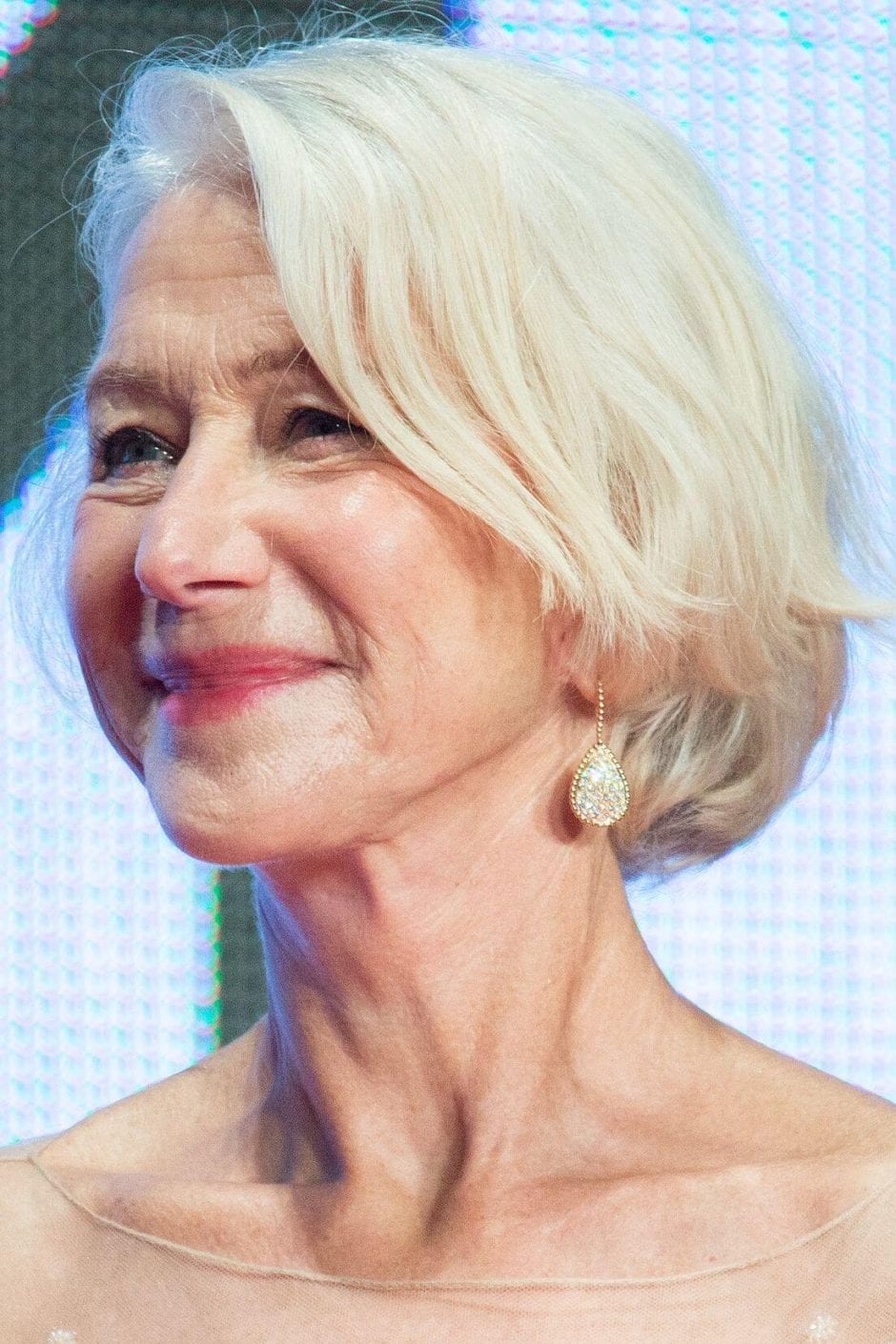 55 Helen Mirren Hairstyles For Women Over 50 6253