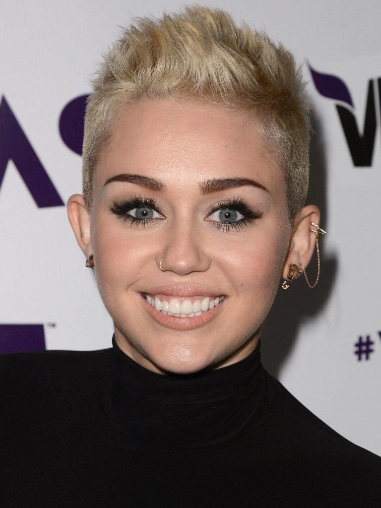 27 Miley Cyrus Hairstyles Inspirations