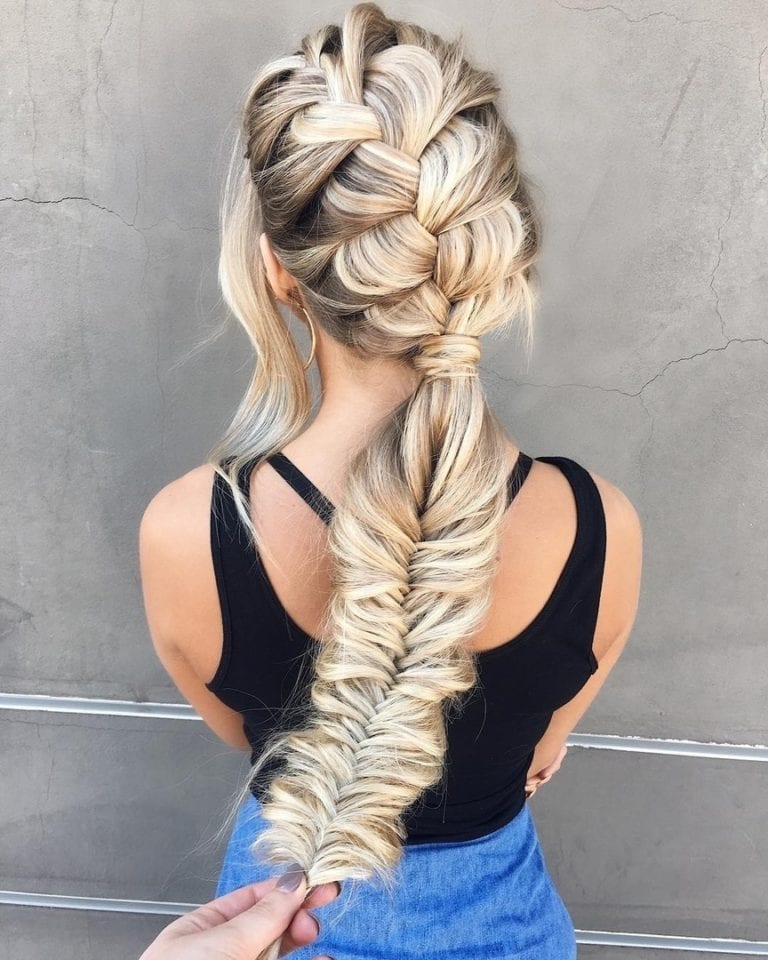 34 Easy Braid Hairstyles That Can be Done in 5 Minutes