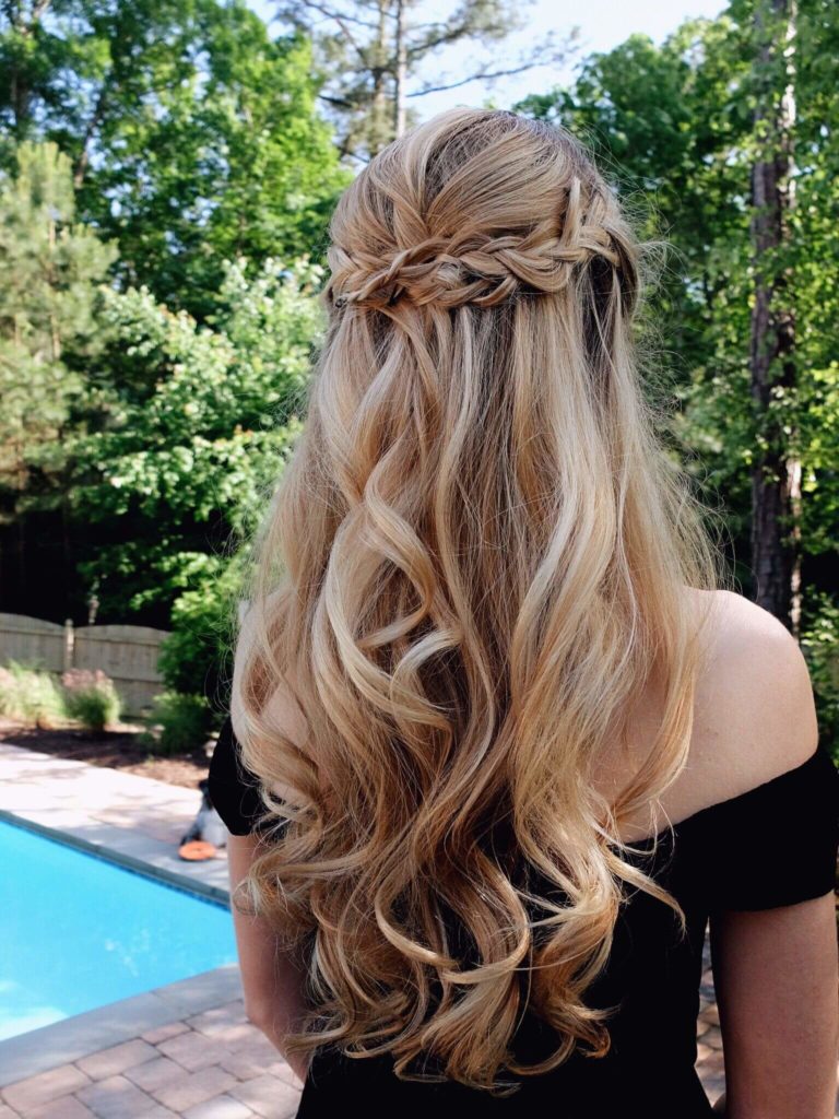 32 Pretty and Easy Prom Hairstyles  theFashionSpot
