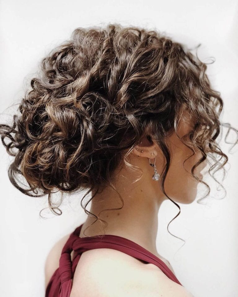 35 Curly Updo Hairstyles For Women To Look Stylish 