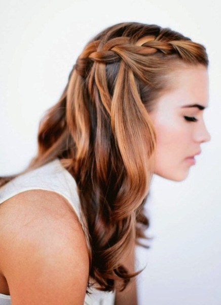 10 Hairstyles To Compliment Your Perfect Cocktail Party Outfit