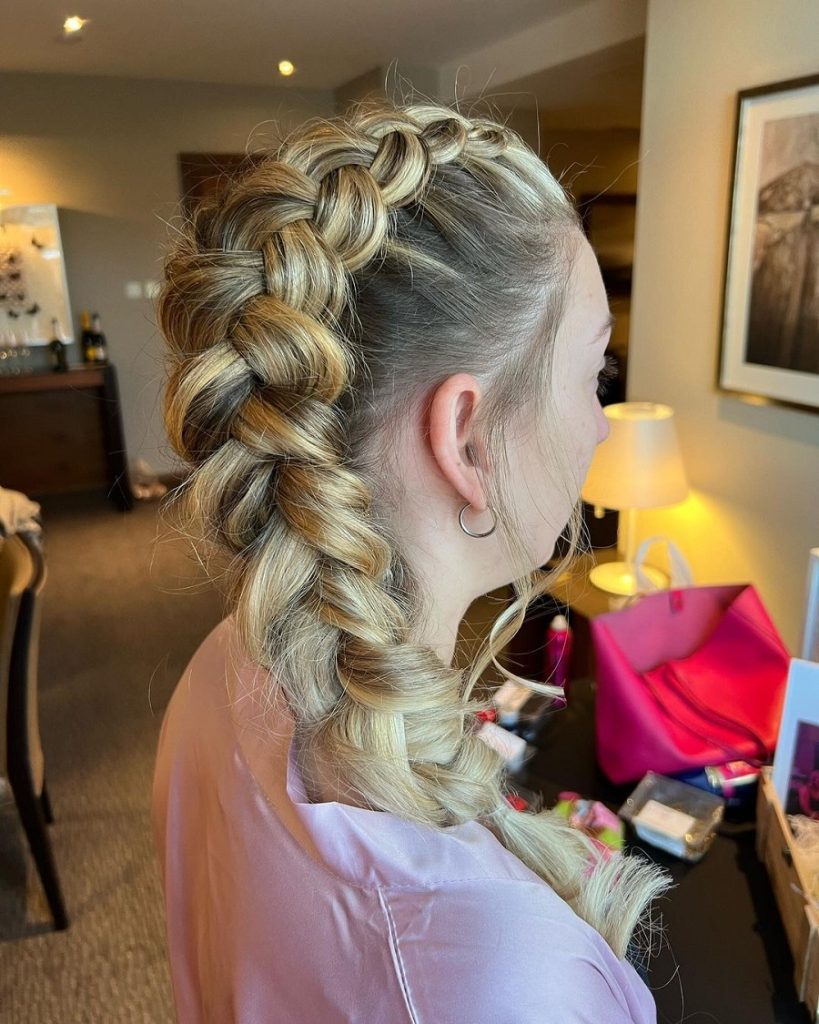 25 Unique Dutch Braids Hairstyles For Every Occasions 