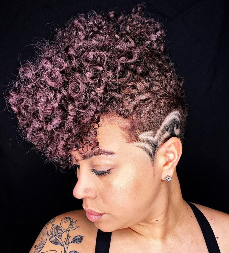 21 Best Curly Mohawk Hairstyles for Women to Try | Hairdo Hairstyle